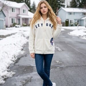 Disney Hooded Jacket Embroidered Eeyore Ivory Size Large Y2K Full Zip, Pockets